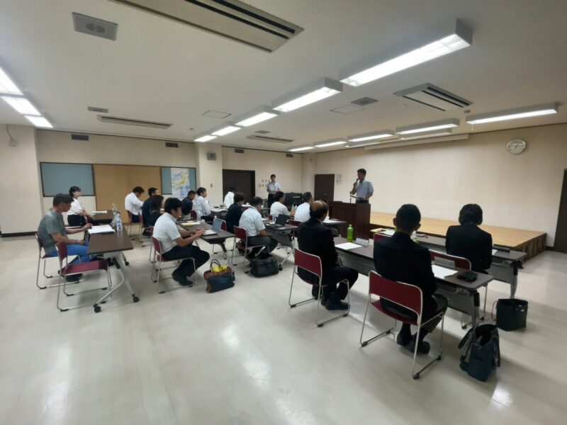 富山市小学校・中学校の各校長会役員との 懇談会 - アイキャッチ