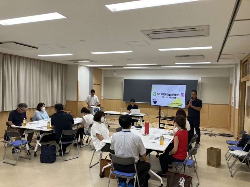 ブロック連携特別委員会の第１回子育てサロンが開催されました。 - アイキャッチ